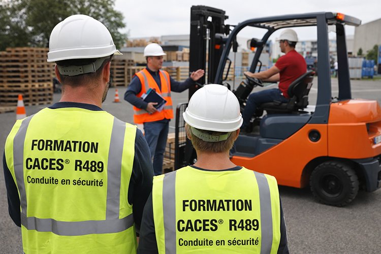 CACES Chariots / R489 - Formation Recyclage